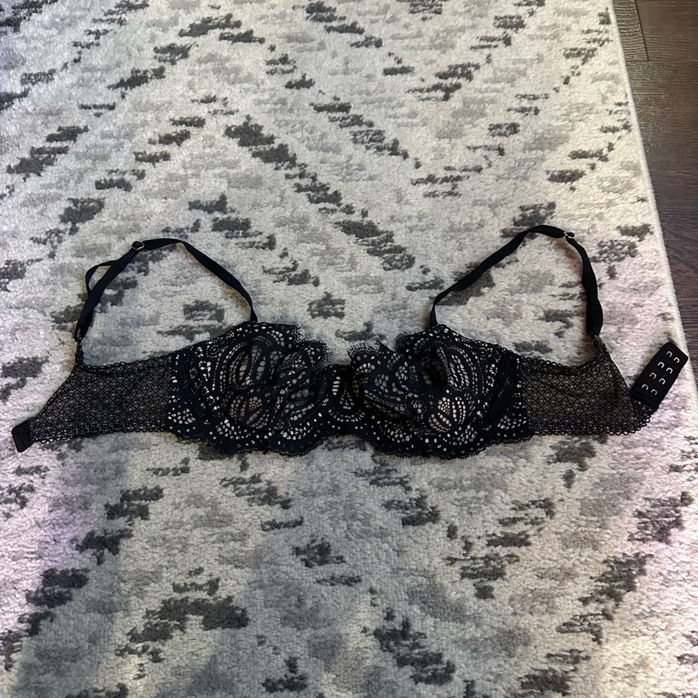 Victoria’s Secret Black and Nude Lacey Bra